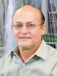 Pastor Sergio Garza